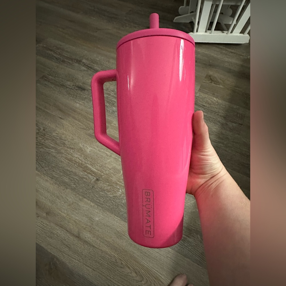 EUC Neon Pink BrüMate